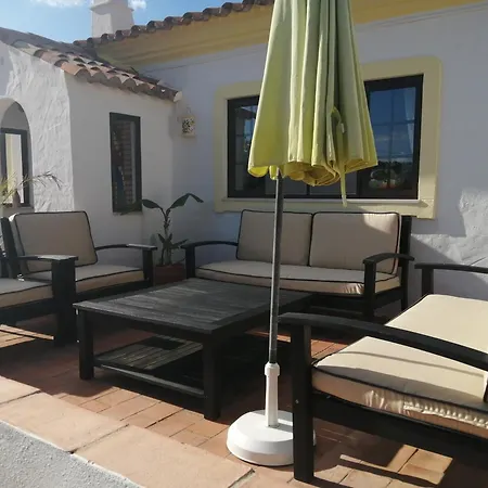 Casa Mimosa Bed & Breakfast