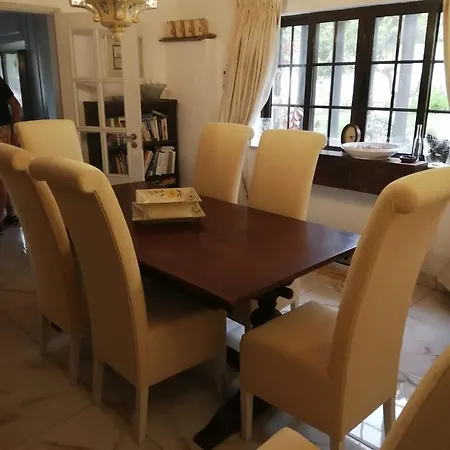 Alojamento de Acomodação e Pequeno-almoço Casa Mimosa São Brás de Alportel