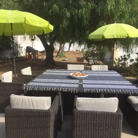 Casa Mimosa 4*